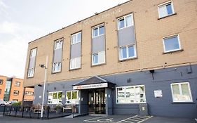 Beveridge Park Hotel